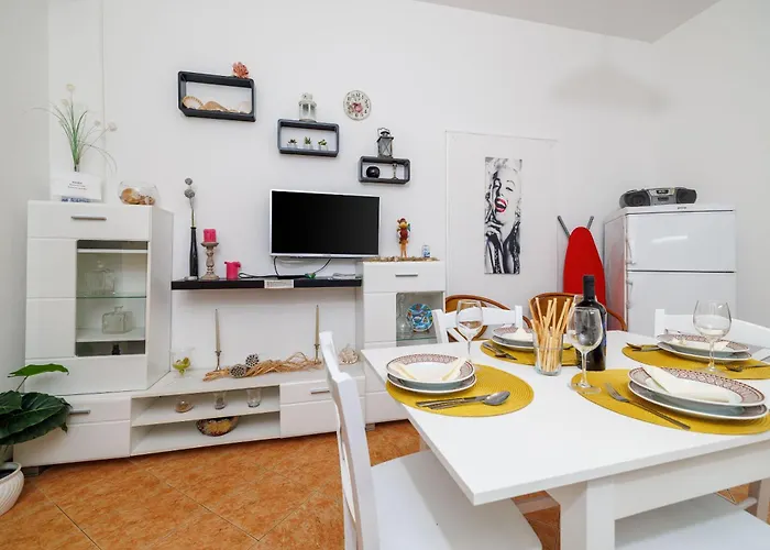 Vlatka Grof 아파트