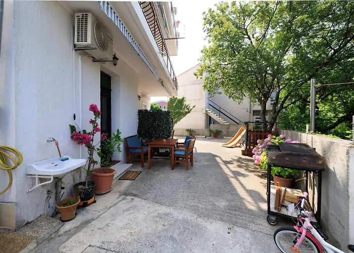 Vlatka Grof 아파트 셀스