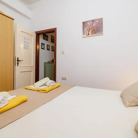 Vlatka Grof Apartament *